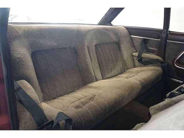 Peugeot - 1979 - 504 - 2.7 v6 coupé inj. - personenauto - afbeelding 15 van  29