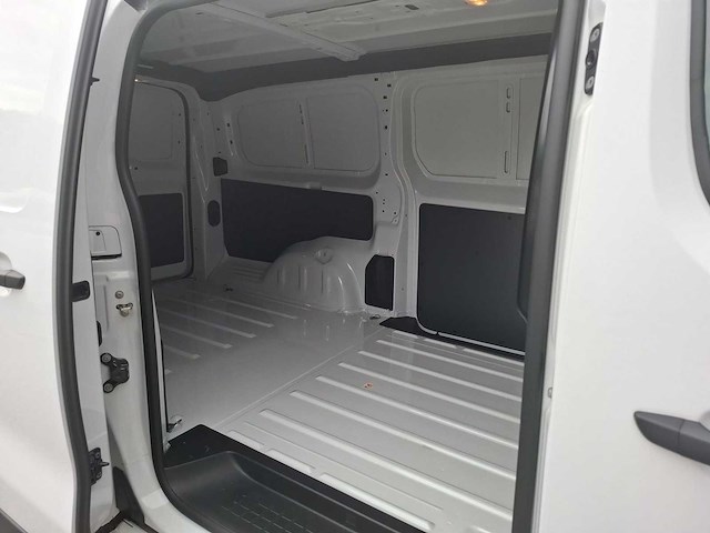 Peugeot - 2.0 hdi - expert - van - afbeelding 24 van  24