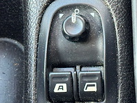 Peugeot - 2000 - 206 - 1.4 xt - 67-fx-gg - afbeelding 3 van  11