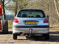 Peugeot - 2000 - 206 - 1.4 xt - 67-fx-gg - afbeelding 8 van  11