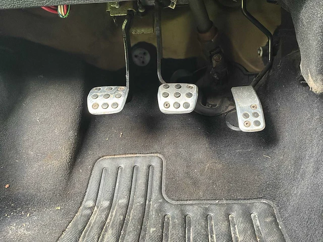 Peugeot - 2001 - 206 cc - 2.0-16v - personenauto - afbeelding 6 van  25