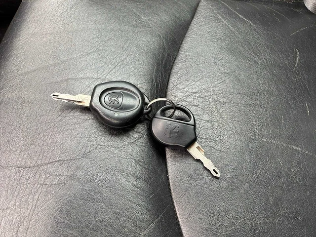 Peugeot - 2001 - 206 cc - 2.0-16v - personenauto - afbeelding 11 van  25