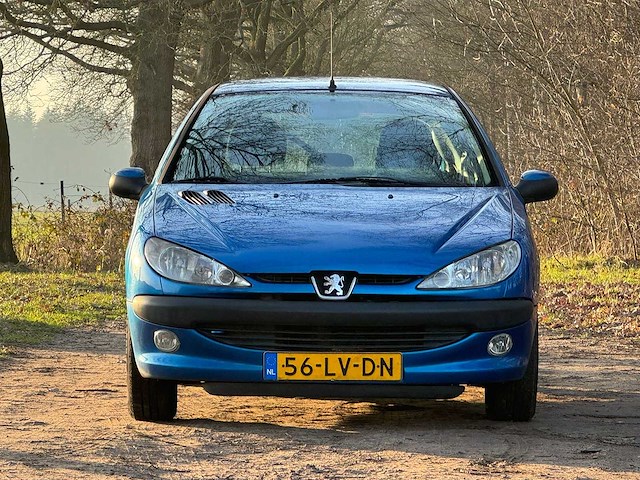 Peugeot - 2003 - 206 - 1.1 x-line - 56-lv-dn - afbeelding 4 van  11