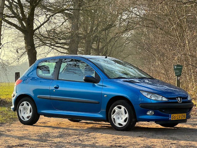 Peugeot - 2003 - 206 - 1.1 x-line - 56-lv-dn - afbeelding 5 van  11