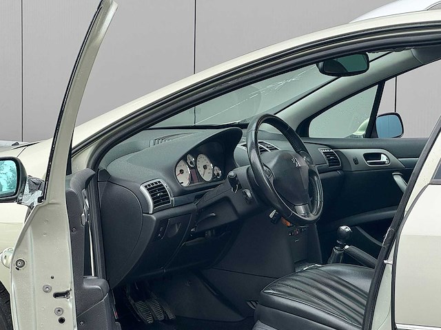 Peugeot - 2004 - 407 sw - 2.2-16v xs pack - 48-pt-sg - afbeelding 11 van  13