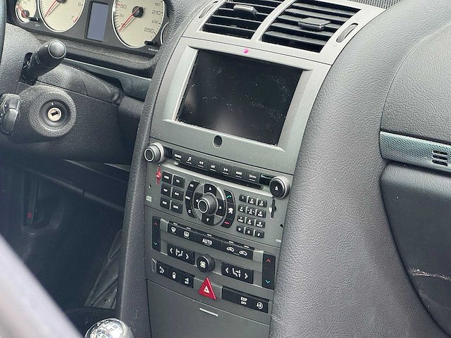 Peugeot - 2004 - 407 sw - 2.2-16v xs pack - 48-pt-sg - afbeelding 2 van  13