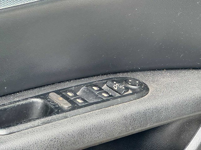 Peugeot - 2004 - 407 sw - 2.2-16v xs pack - 48-pt-sg - afbeelding 3 van  13