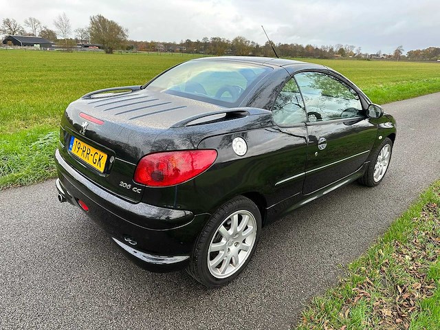 Peugeot - 2005 - 206 cc - 2.0-16v griffe - 19-rr-gk - afbeelding 5 van  10