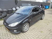 Peugeot - 2005 - 206 cc - 2.0-16v griffe - 71-rv-vk - afbeelding 3 van  11