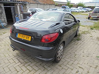 Peugeot - 2005 - 206 cc - 2.0-16v griffe - 71-rv-vk - afbeelding 4 van  11