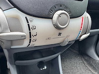 Peugeot - 2006 - 107 - 1.0-12v xs - sh-337-j - afbeelding 4 van  16