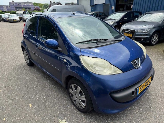 Peugeot - 2006 - 107 - 1.0-12v xs - sh-337-j - afbeelding 10 van  16