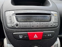 Peugeot - 2006 - 107 - 1.0-12v xs - sh-337-j - afbeelding 15 van  16