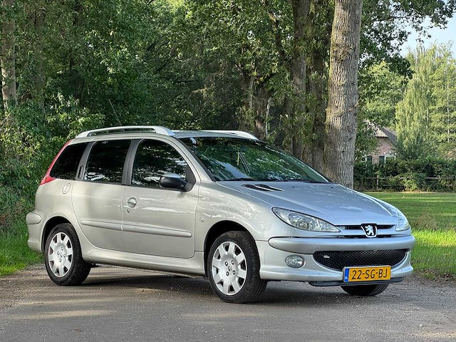 Peugeot - 2006 - 206 sw - automaat - 1.6-16v air-line 3 - 22-sg-bj - afbeelding 3 van  10