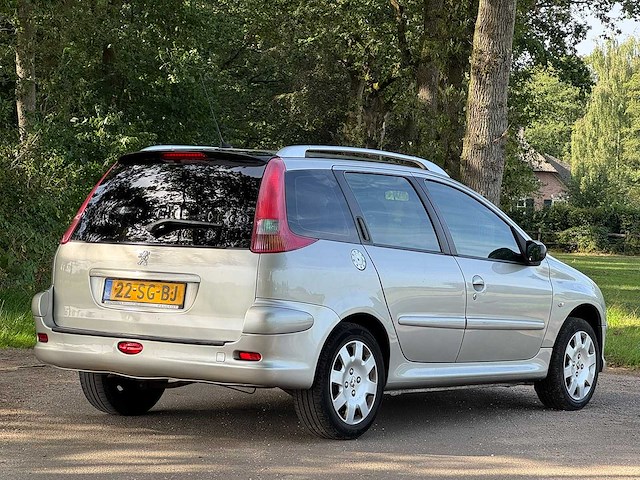 Peugeot - 2006 - 206 sw - automaat - 1.6-16v air-line 3 - 22-sg-bj - afbeelding 5 van  10