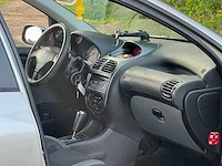 Peugeot - 2006 - 206 sw - automaat - 1.6-16v air-line 3 - 22-sg-bj - afbeelding 2 van  10