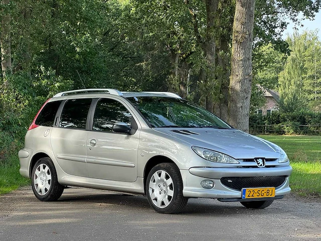 Peugeot - 2006 - 206 sw - automaat - 1.6-16v air-line 3 - 22-sg-bj - afbeelding 3 van  10