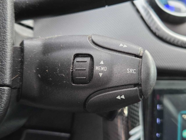 Peugeot - 2006 - 207 - 1.6-16v xs pack - afbeelding 21 van  42