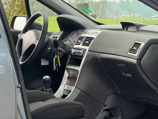 Peugeot - 2006 - 307 break - 1.6-16v xs - 22-sg-jr - afbeelding 2 van  15