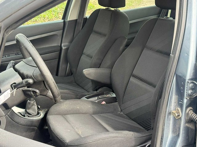 Peugeot - 2006 - 307 break - 1.6-16v xs - 22-sg-jr - afbeelding 3 van  15