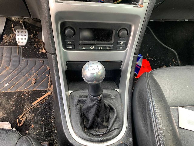 Peugeot - 2006 - 307 cc - 2.0-16v sport - 41-xl-vv - afbeelding 17 van  17