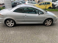 Peugeot - 2006 - 307 cc - 2.0-16v sport - 41-xl-vv - afbeelding 14 van  17