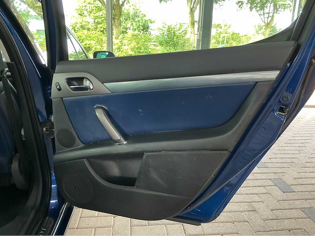 Peugeot - 2006 - 407 - 1.8-16v xr pack - marge auto - afbeelding 10 van  33