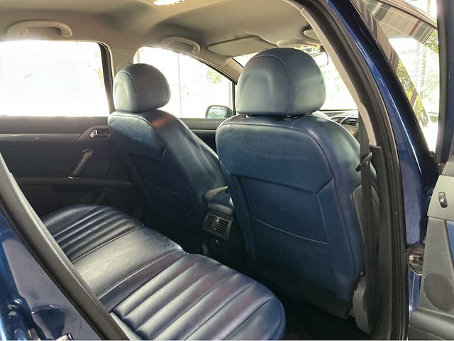 Peugeot - 2006 - 407 - 1.8-16v xr pack - marge auto - afbeelding 11 van  33