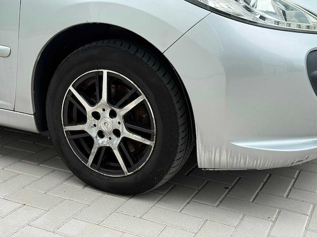 Peugeot - 2007 - 207 - 1.6 vti xs pack - personenauto - afbeelding 13 van  17