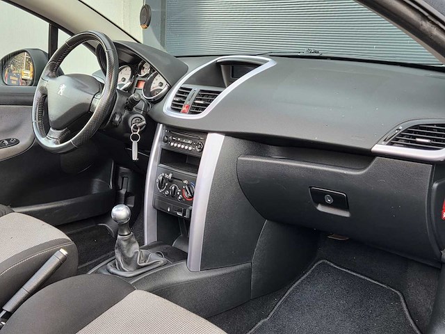 Peugeot - 2007 - 207 cc - 1.6 vti - 66-xk-rk - afbeelding 13 van  21