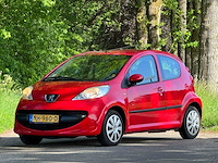 Peugeot - 2008 - 107 - 1.0-12v xr - personenauto - afbeelding 1 van  7
