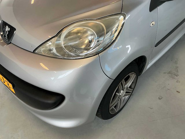 Peugeot - 2008 - 107 - 1.0-12v xs - personenauto - afbeelding 5 van  20