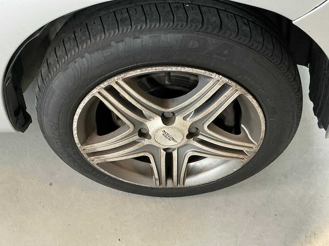 Peugeot - 2008 - 107 - 1.0-12v xs - personenauto - afbeelding 8 van  20