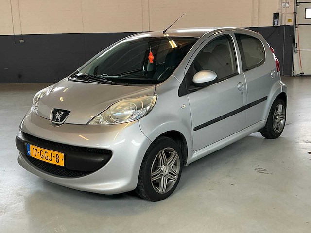Peugeot - 2008 - 107 - 1.0-12v xs - personenauto - afbeelding 1 van  20