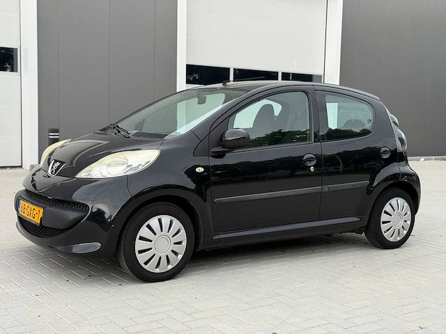 Peugeot - 2008 - 107 - 1.0-12v xs - personenauto - afbeelding 17 van  20