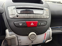 Peugeot - 2008 - 107 - 1.0-12v xs - personenauto - afbeelding 6 van  20