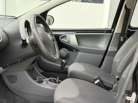 Peugeot - 2008 - 107 - 1.0-12v xs - personenauto - afbeelding 8 van  20