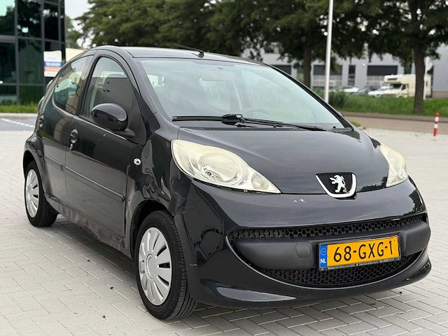 Peugeot - 2008 - 107 - 1.0-12v xs - personenauto - afbeelding 9 van  20