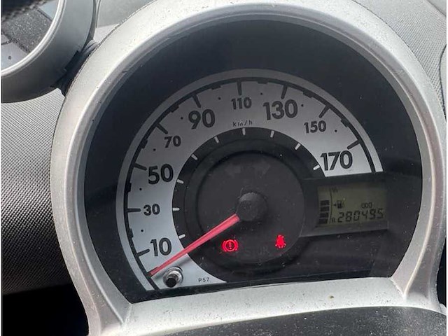 Peugeot - 2008 - 107 - 1.0-12v xs urban m. - personenauto - afbeelding 3 van  8