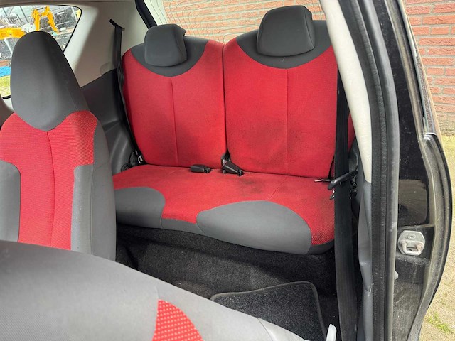 Peugeot - 2008 - 107 - 1.0-12v xs urban m. - personenauto - afbeelding 8 van  8