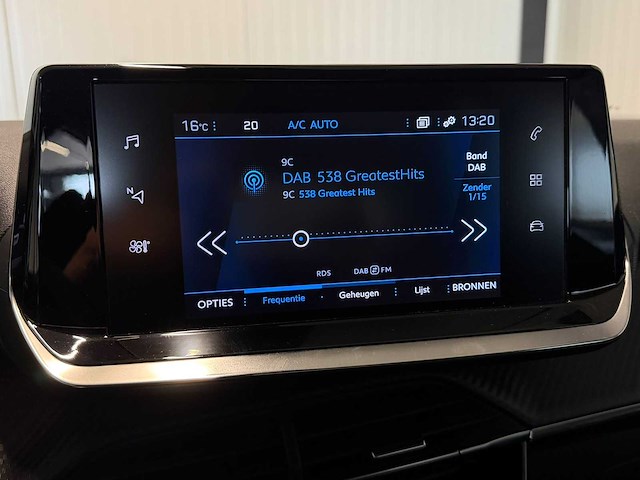 Peugeot - 2008 - 1.2 pt b.l. active 2021 k-226-xr iaw - afbeelding 25 van  25