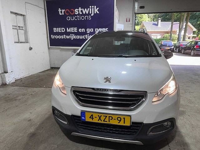 Peugeot - 2008 - 1.2 pt bl executive - 4-xzp-91- 2015 - afbeelding 9 van  10