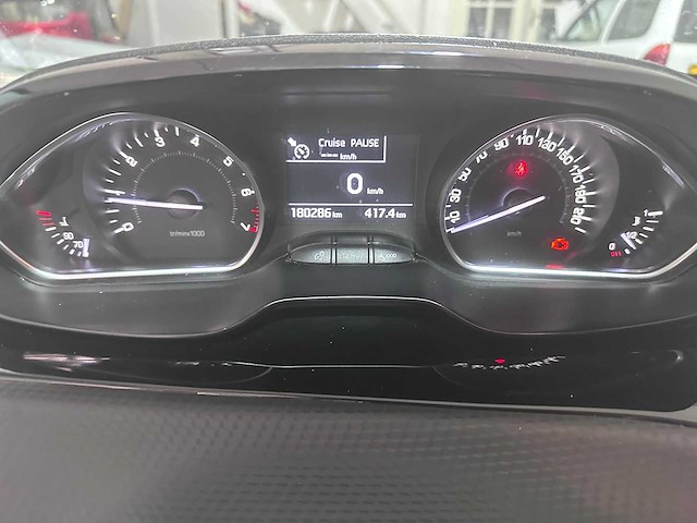Peugeot - 2008 - 1.2 puretech style - np-665-t- 2016 - afbeelding 9 van  12
