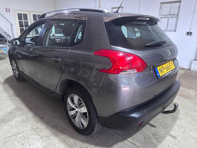 Peugeot - 2008 - 1.2 puretech style - np-665-t- 2016 - afbeelding 12 van  20