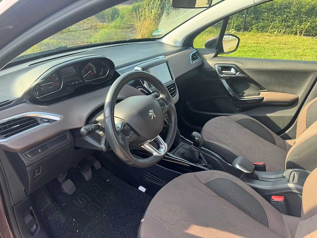 Peugeot - 2008 - 1.2 vti active 6-sks-66 2013 iaw - afbeelding 12 van  12