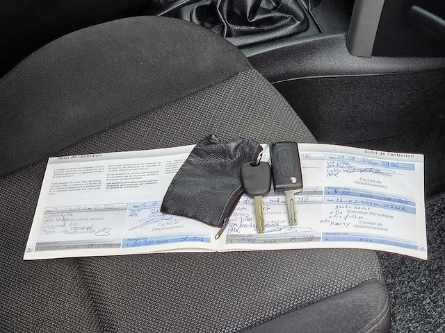 Peugeot - 2008 - 207 - 1.4 vti cool 'n blue - 32-jvh-7 - afbeelding 15 van  22