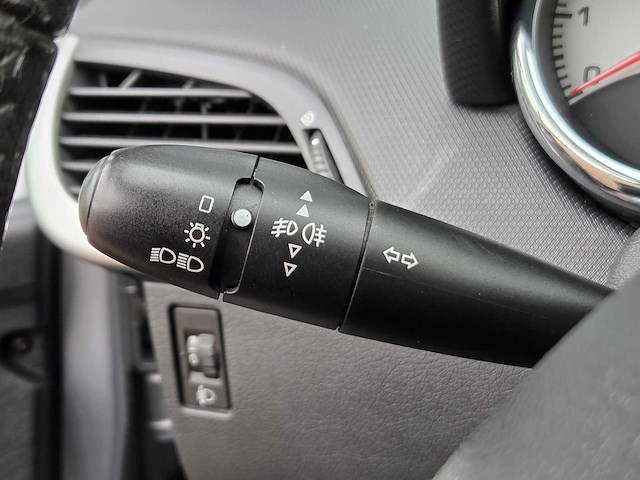 Peugeot - 2008 - 207 - 1.4 vti cool 'n blue - 32-jvh-7 - afbeelding 4 van  22