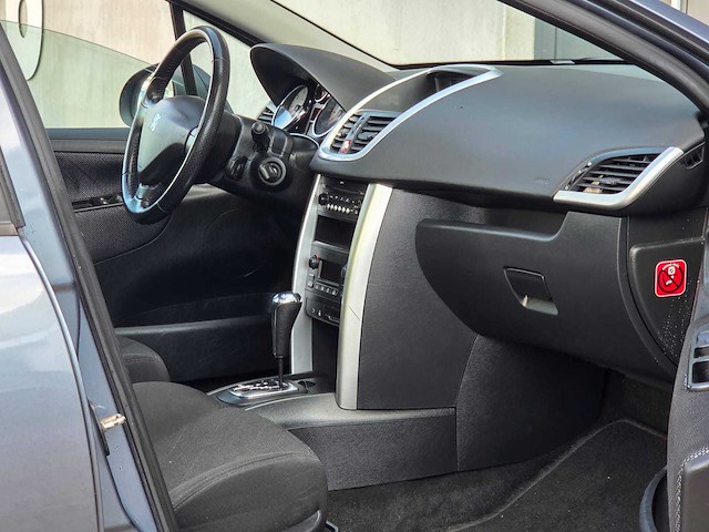 Peugeot - 2008 - 207 - 1.6 vti xs pack - 76-zk-hx - personenauto - afbeelding 3 van  5