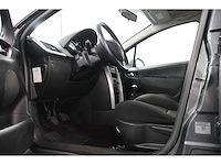 Peugeot - 2008 - 207 sw - 1.4 vti xs - personenauto - afbeelding 17 van  17