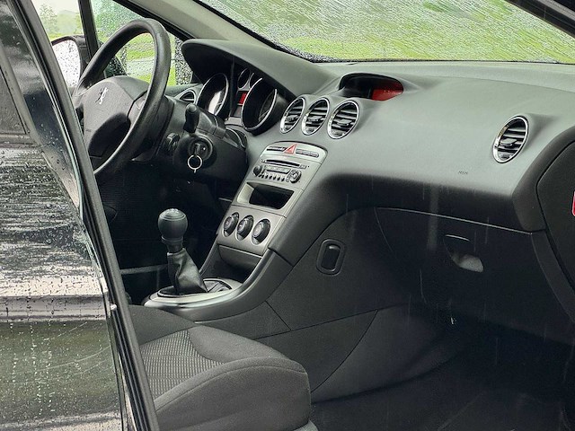Peugeot - 2008 - 308 - 1.4 vti x-line - 83-zl-bk - afbeelding 3 van  15
